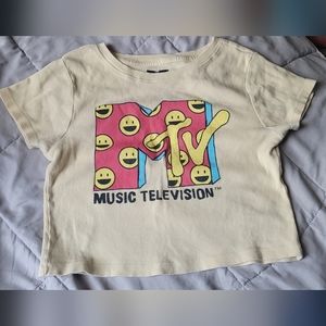MTV crop shirt